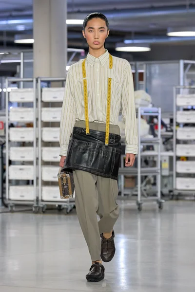 Look 33
